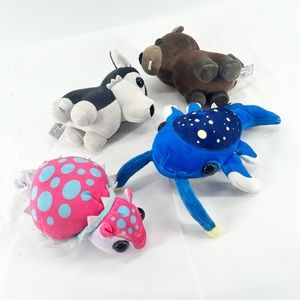 Adopt Me Mini Plush Stuffy Set Husky, Beaver, Space Whale & Glyptodon Set Of 4